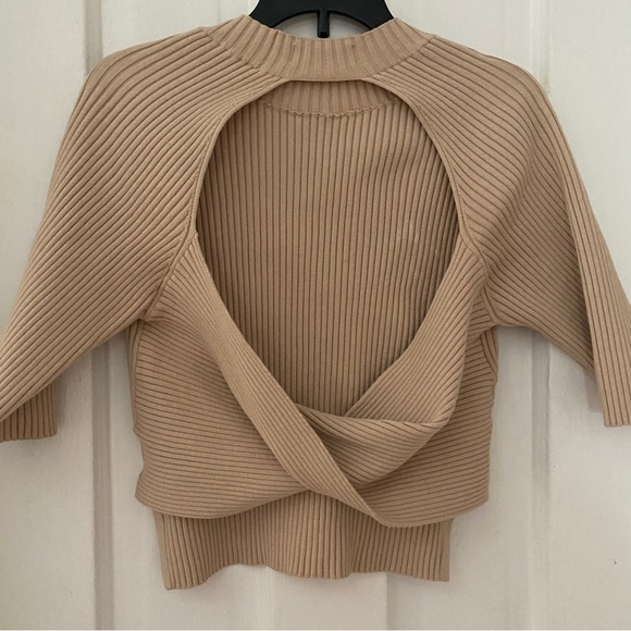 Naadam Women's Twist Back Short Sleeve Top - Beige - Picture 8 of 9